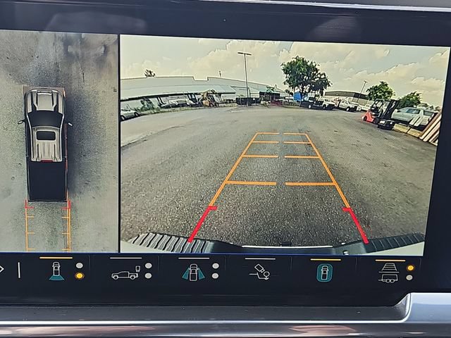 Used 2024 Chevrolet Silverado 2500 LTZ w/ LTZ Plus Package AWD/4WD image 17