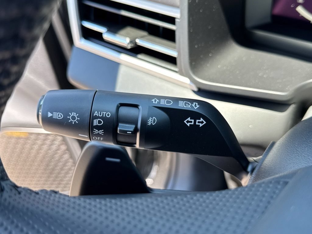 New 2026 Mitsubishi Outlander SEL FWD image 16