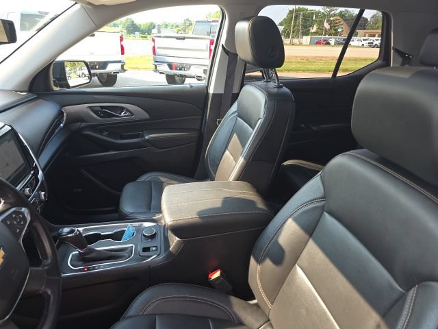 Used 2019 Chevrolet Traverse LT w/ LT Premium Package AWD/4WD image 21