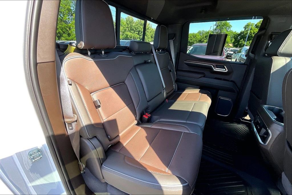 Used 2023 GMC Sierra 1500 Denali w/ Denali Reserve Package AWD/4WD image 37