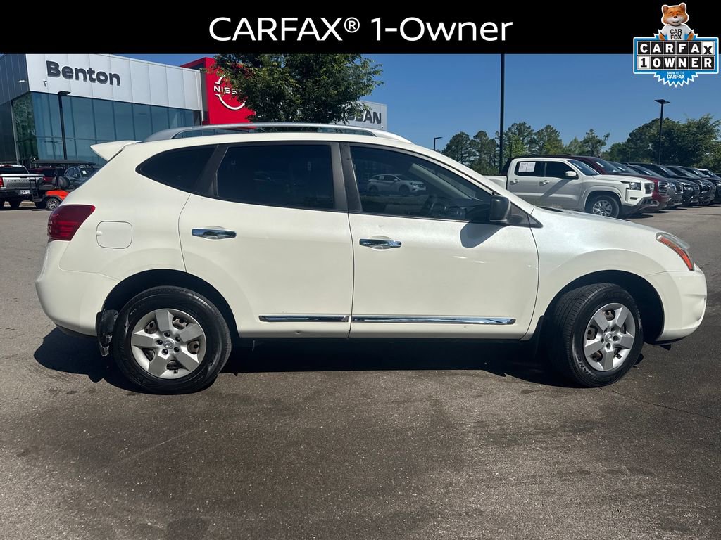 Used 2014 Nissan Rogue S w/ Convenience Package image 3