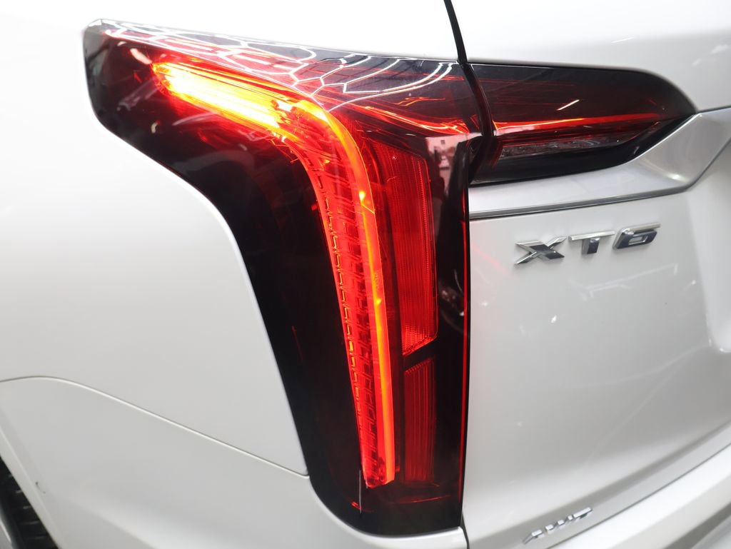 Used 2020 Cadillac XT6 Premium Luxury AWD/4WD image 30