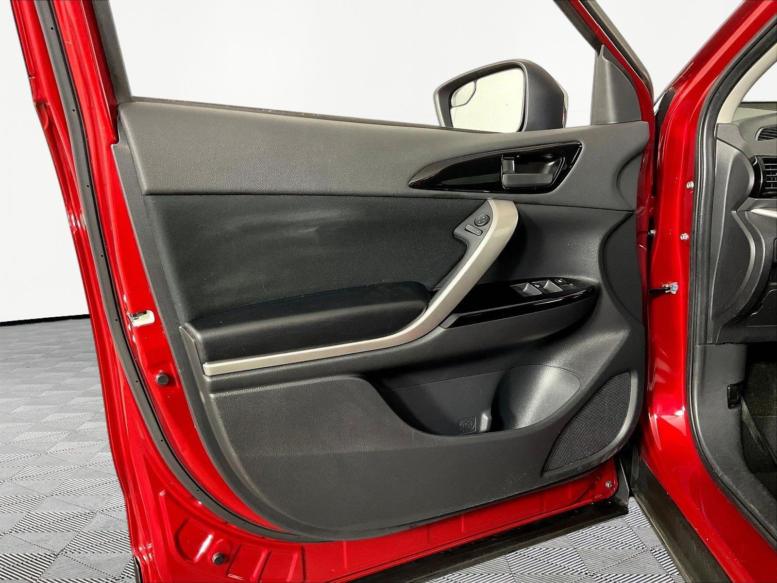 Used 2022 Mitsubishi Eclipse Cross LE AWD/4WD image 20