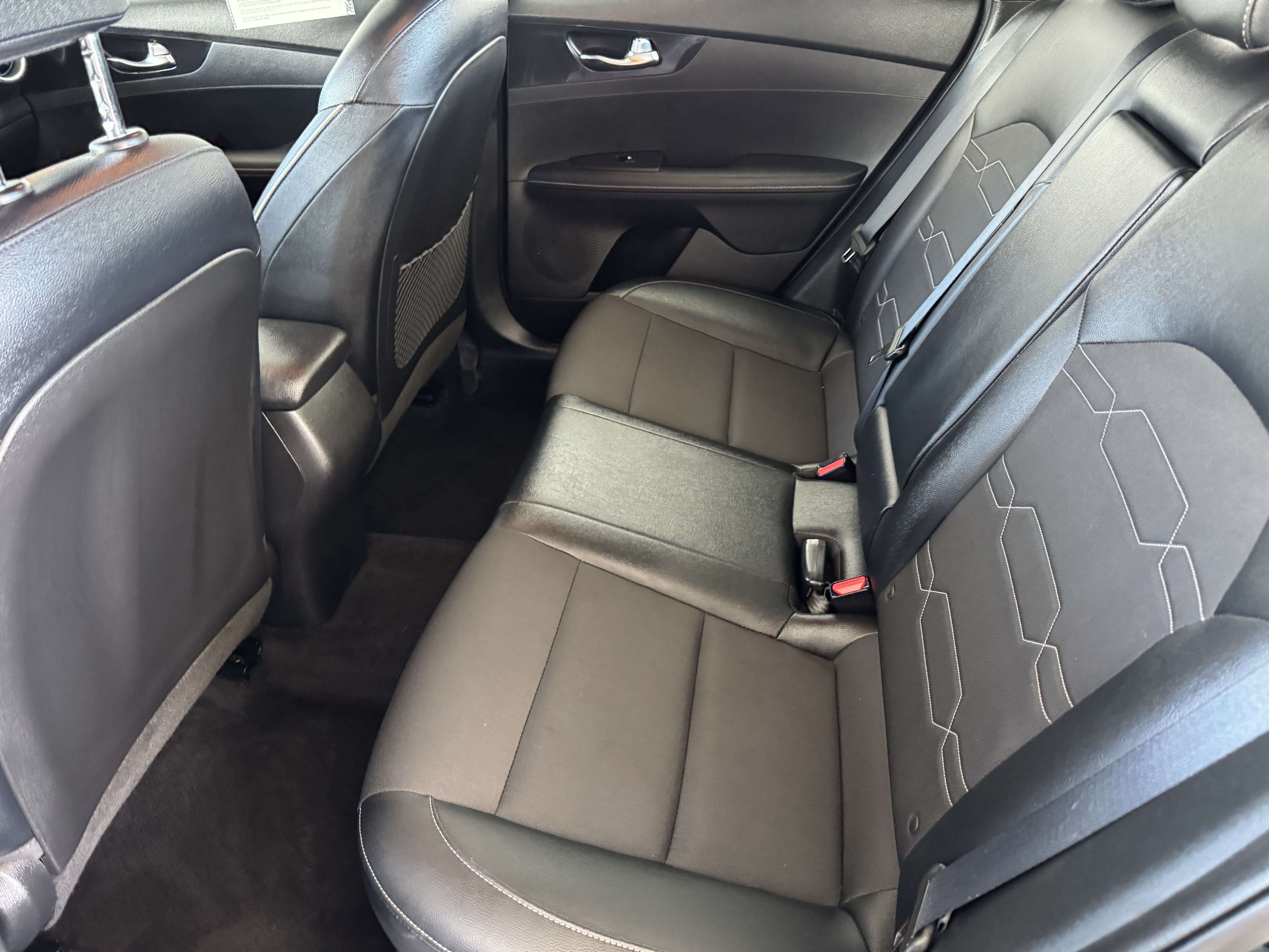 Used 2023 Kia Forte GT-Line FWD image 15