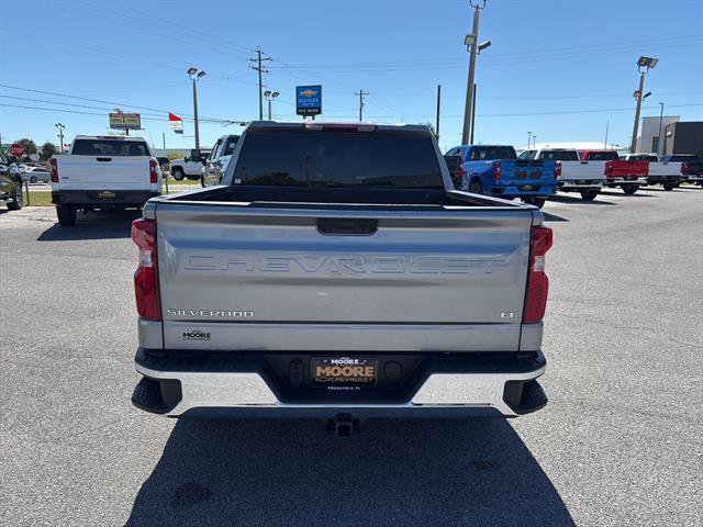 Used 2025 Chevrolet Silverado 1500 LT RWD image 6