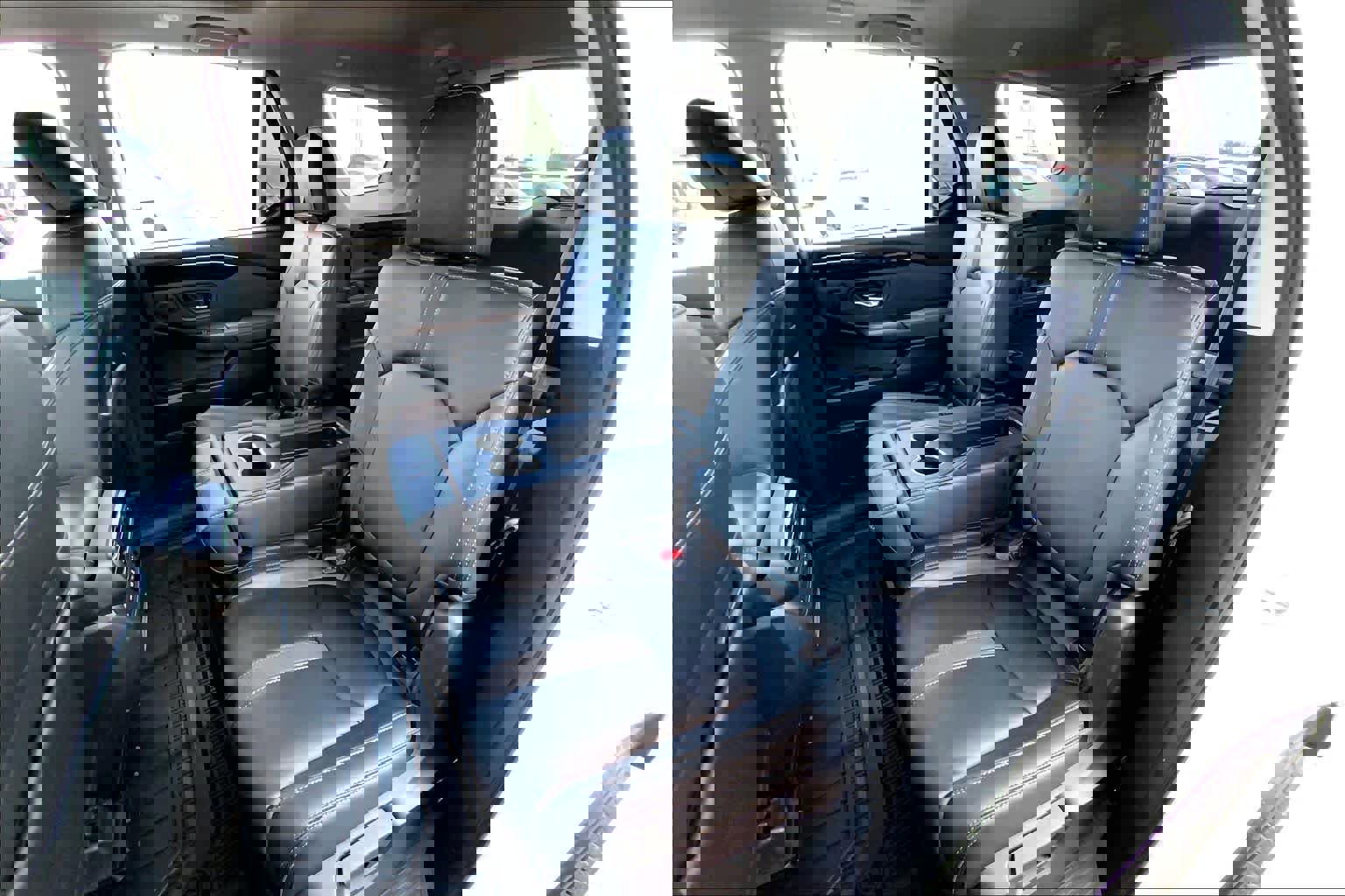 Used 2023 Honda Pilot Touring image 21