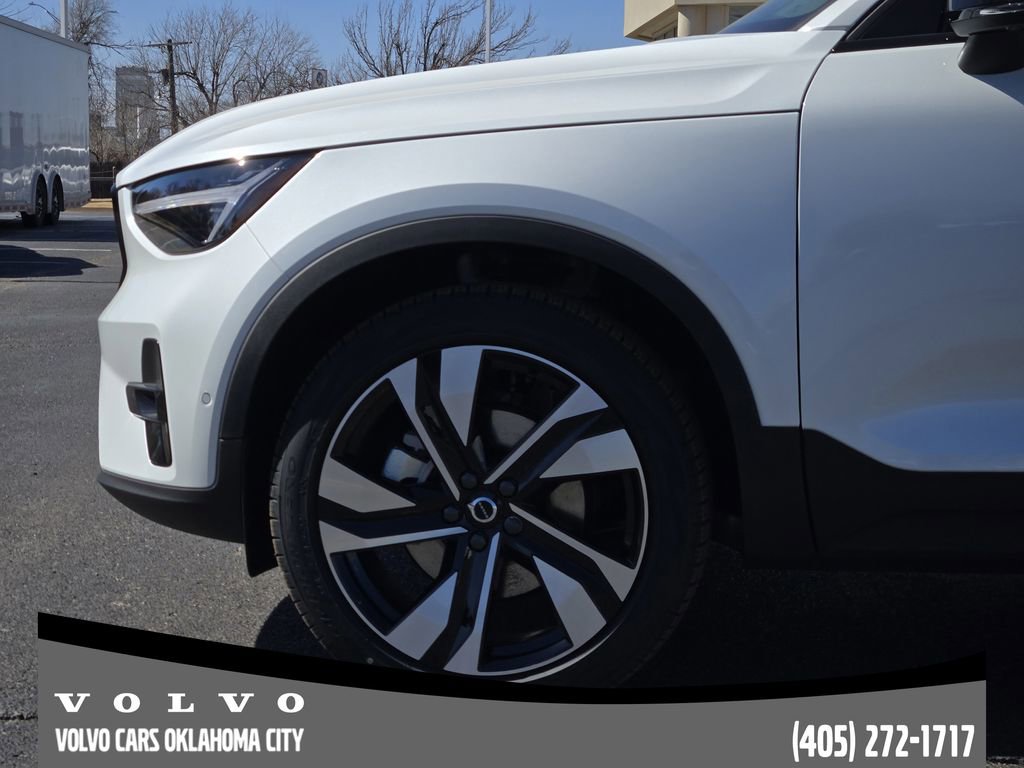 New 2026 Volvo XC40 B5 Ultra w/ Protection Package Premier AWD/4WD image 6