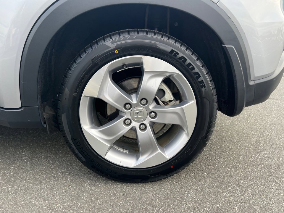 Used 2017 Honda HR-V EX image 26