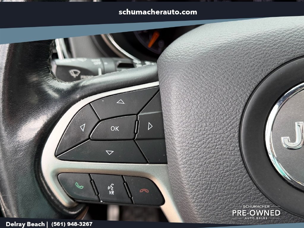 Certified 2020 Jeep Grand Cherokee Overland AWD/4WD image 26