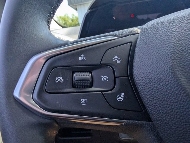 Used 2024 Chevrolet TrailBlazer LT w/ Convenience Package AWD/4WD image 25