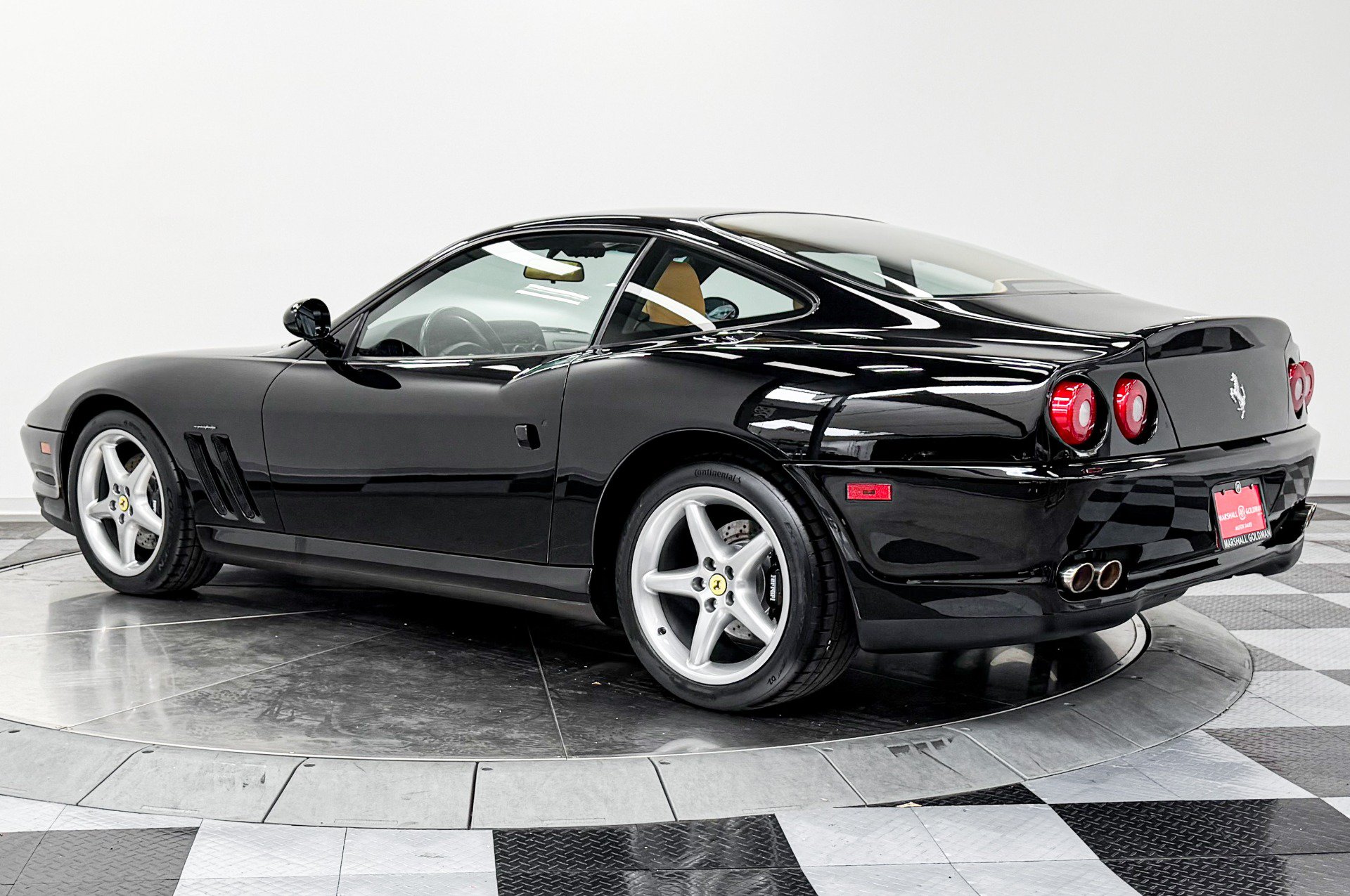 Used 1998 Ferrari 550 Maranello Coupe RWD image 7