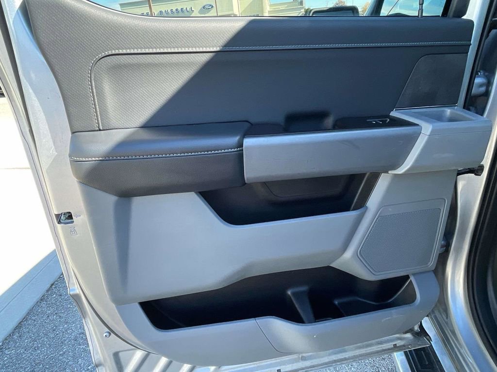 Used 2024 Ford F150 XLT w/ Mobile Office Package image 7