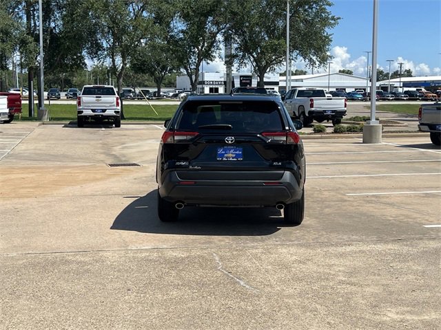 Used 2024 Toyota RAV4 XLE image 6