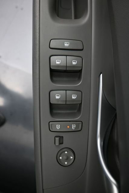 Used 2024 Hyundai Elantra SEL image 10