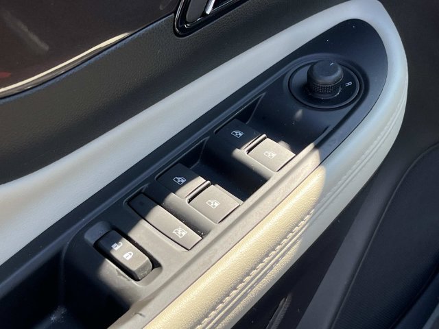 Used 2019 Buick Encore Preferred FWD image 26