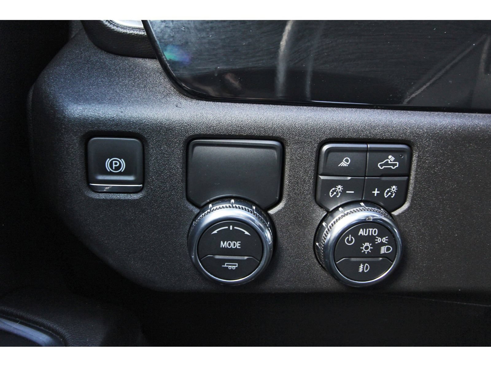 Used 2025 GMC Sierra 1500 SLT RWD image 21