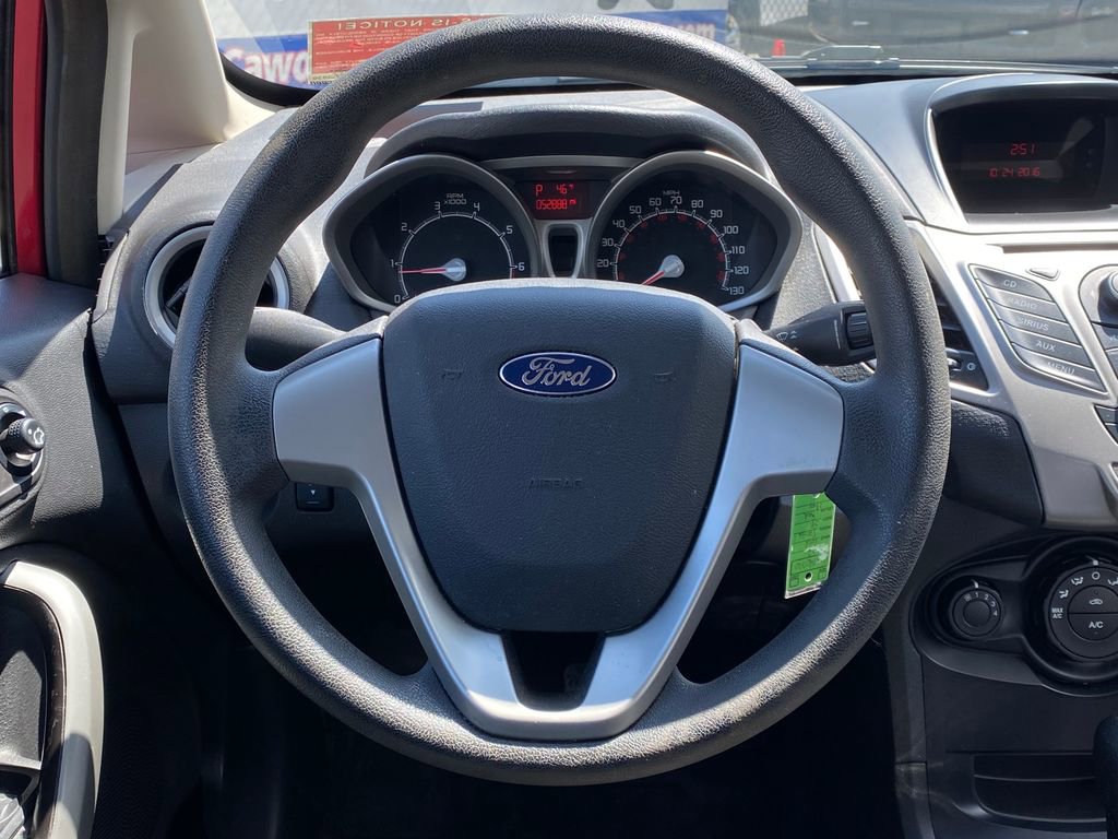 Used 2012 Ford Fiesta SE FWD image 18