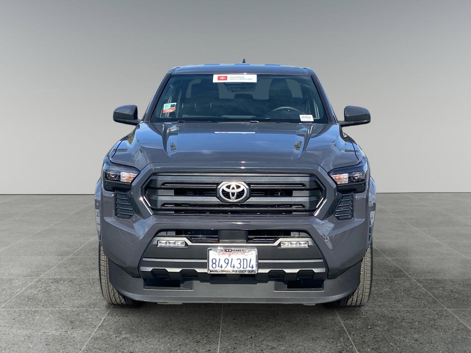 Certified 2025 Toyota Tacoma SR5 AWD/4WD image 8