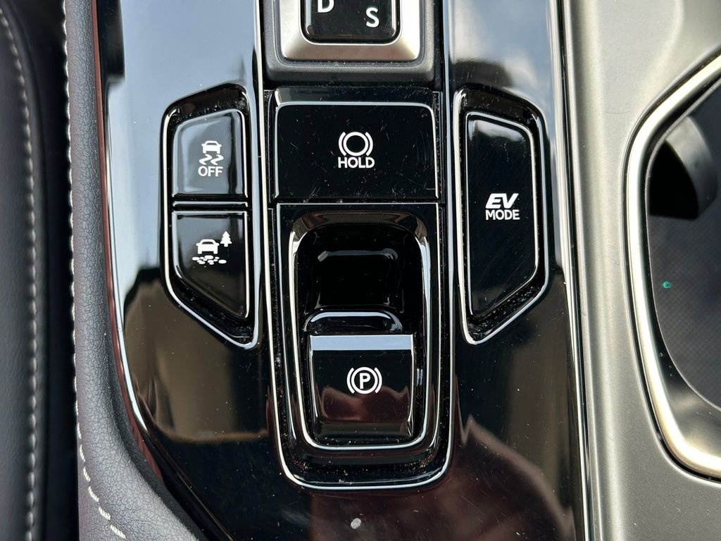 Used 2024 Lexus NX 350h AWD w/ Luxury Package image 30