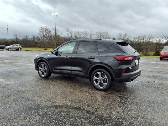 Used 2025 Ford Escape ST-Line image 29