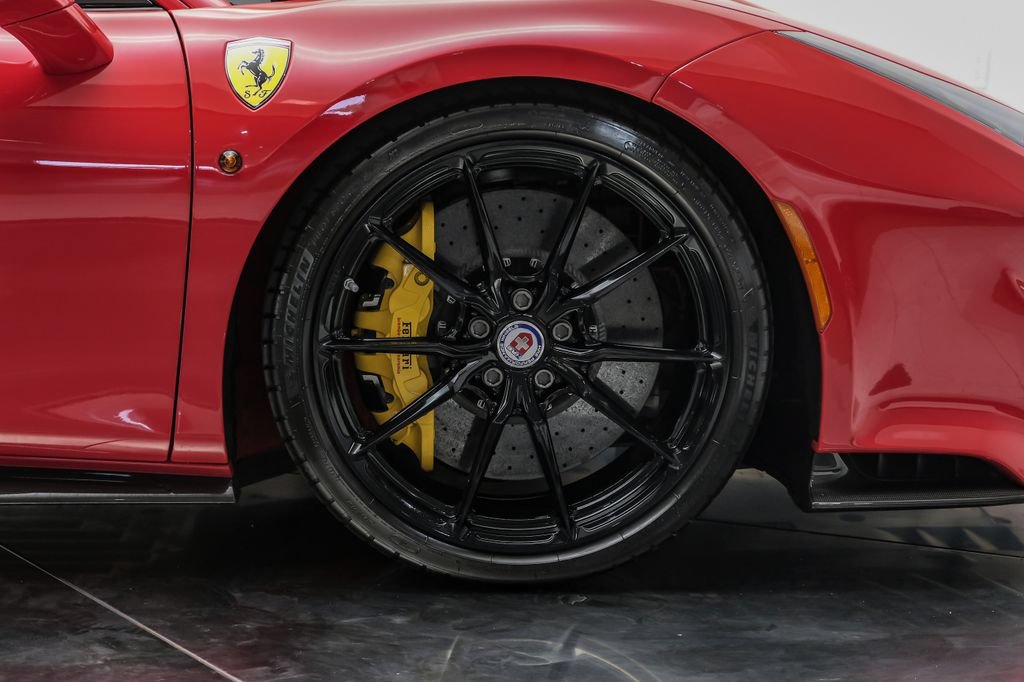 Used 2019 Ferrari 488 Pista Coupe RWD image 50