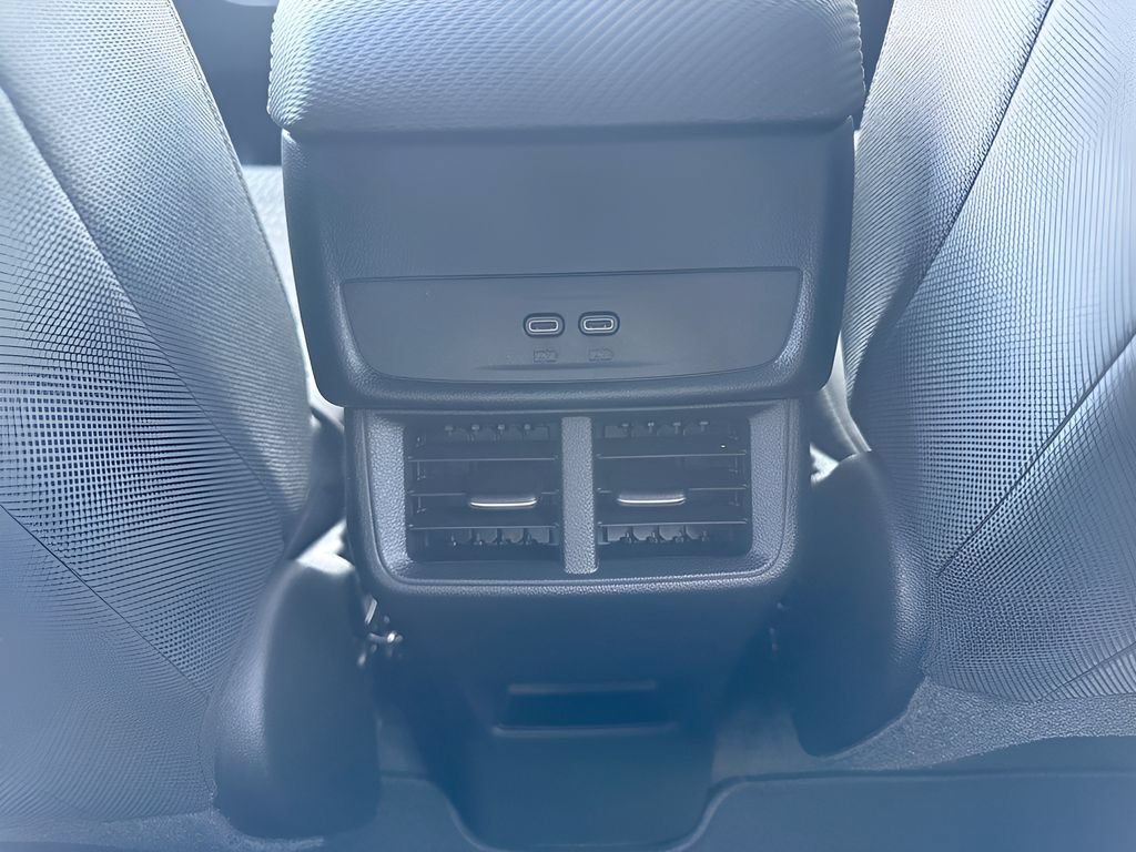 New 2027 Chevrolet Equinox LT FWD image 28