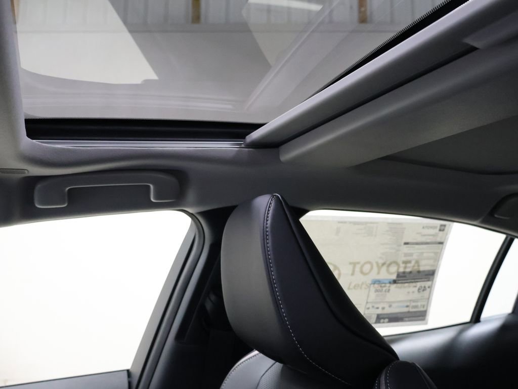New 2026 Toyota Prius XLE image 29