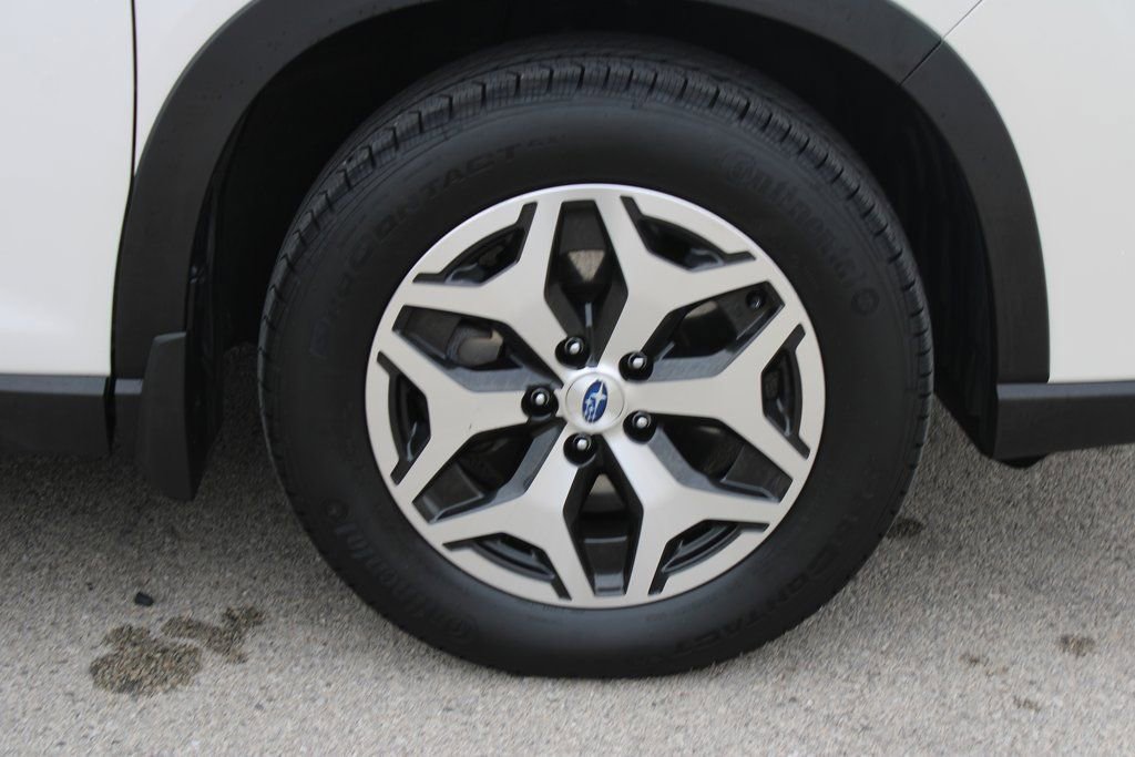 Certified 2024 Subaru Forester Premium image 31