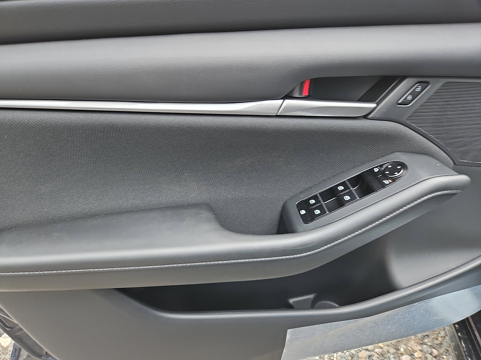 New 2026 MAZDA MAZDA3 s FWD image 10