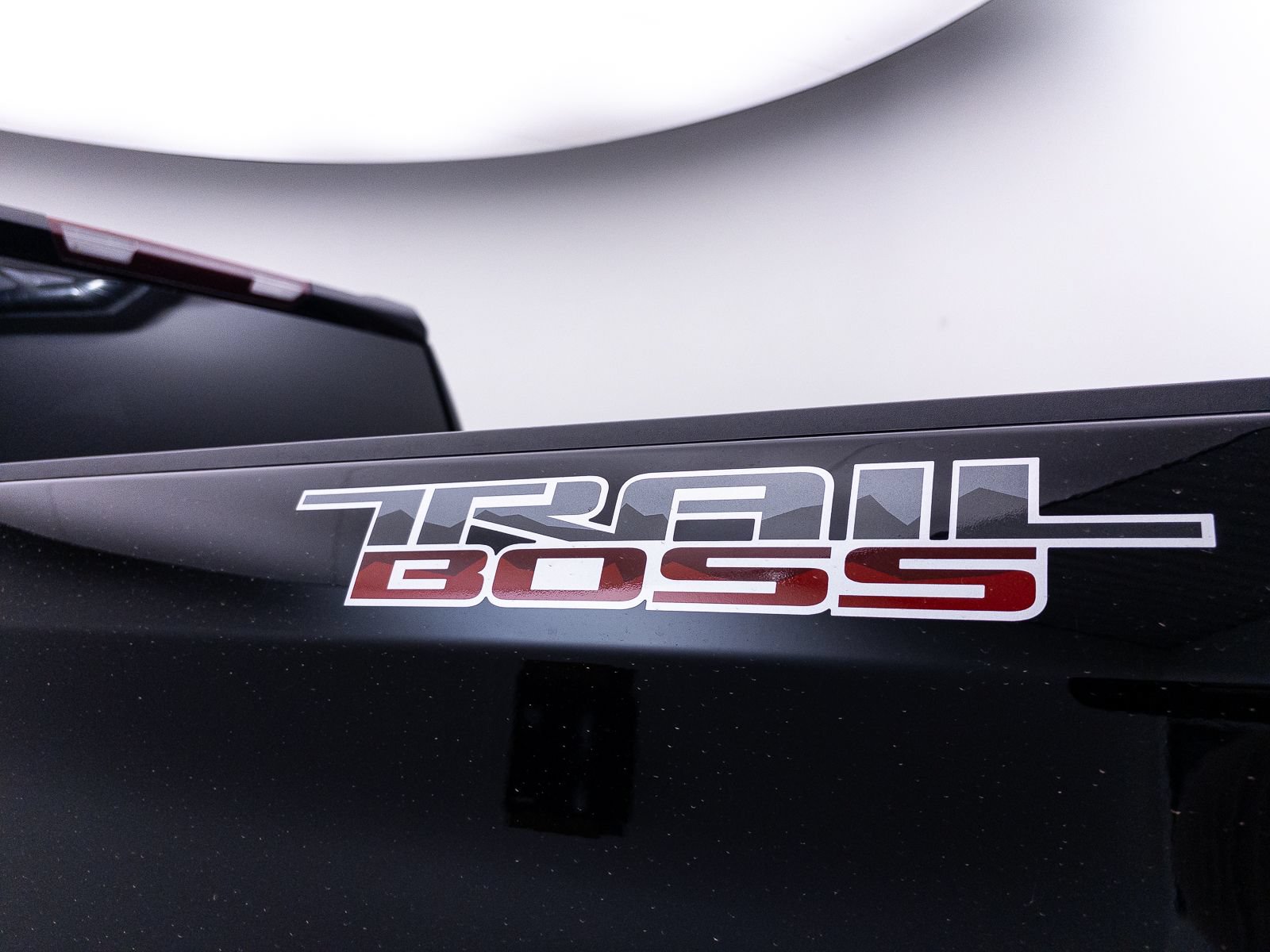 Used 2024 Chevrolet Silverado 1500 Custom Trail Boss AWD/4WD image 7