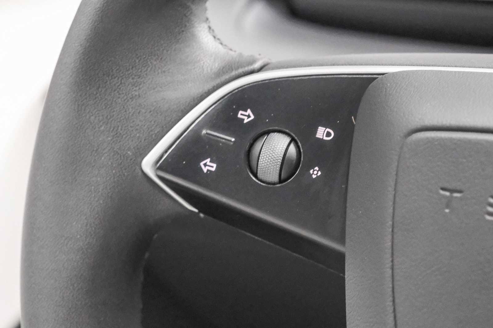 Used 2024 Tesla Model 3 Standard Range RWD image 12