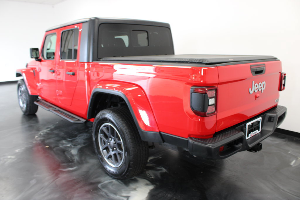 Used 2020 Jeep Gladiator Overland AWD/4WD image 24