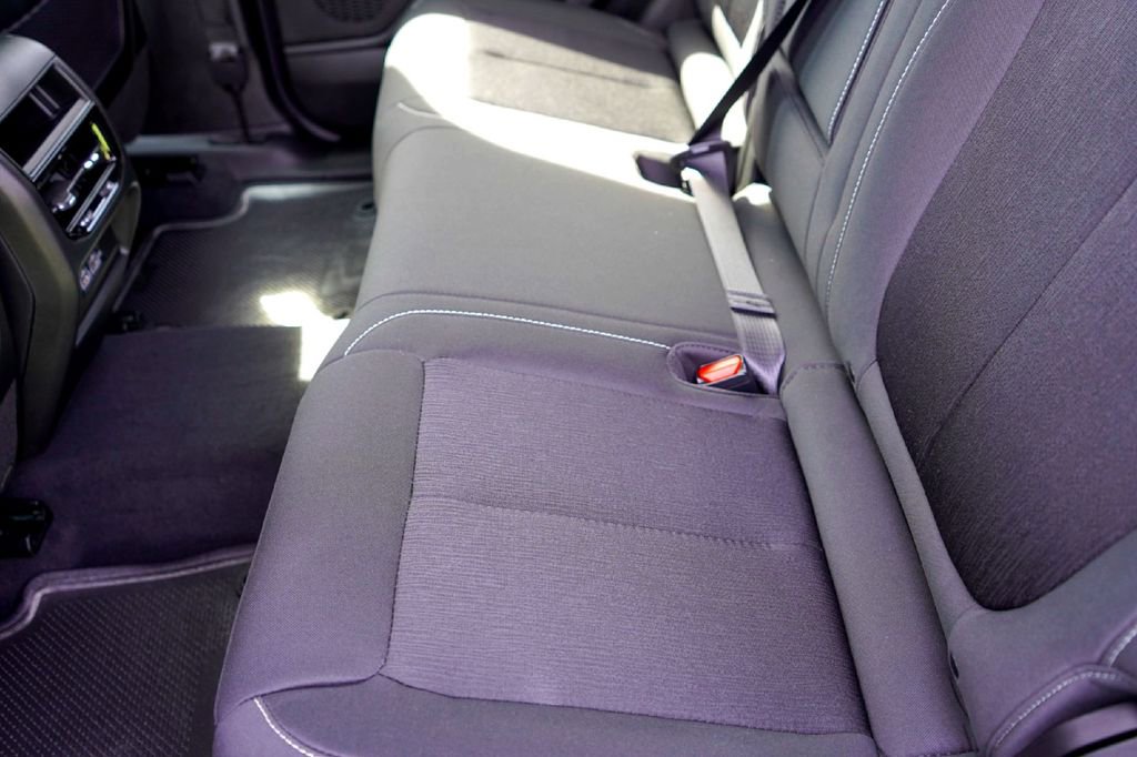 New 2026 Jeep Grand Cherokee Laredo RWD image 23