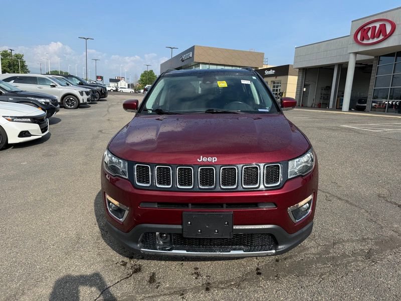 Used 2021 Jeep Compass Limited w/ Elite Interior Group AWD/4WD image 2