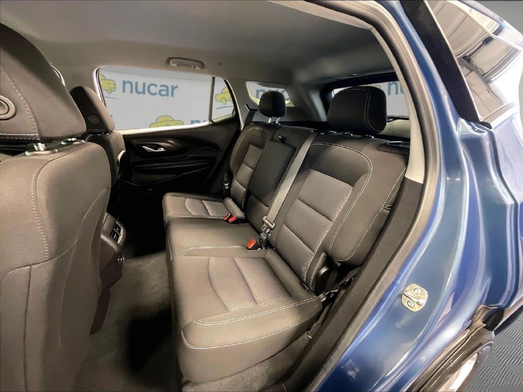 Used 2024 GMC Terrain SLE AWD/4WD image 15
