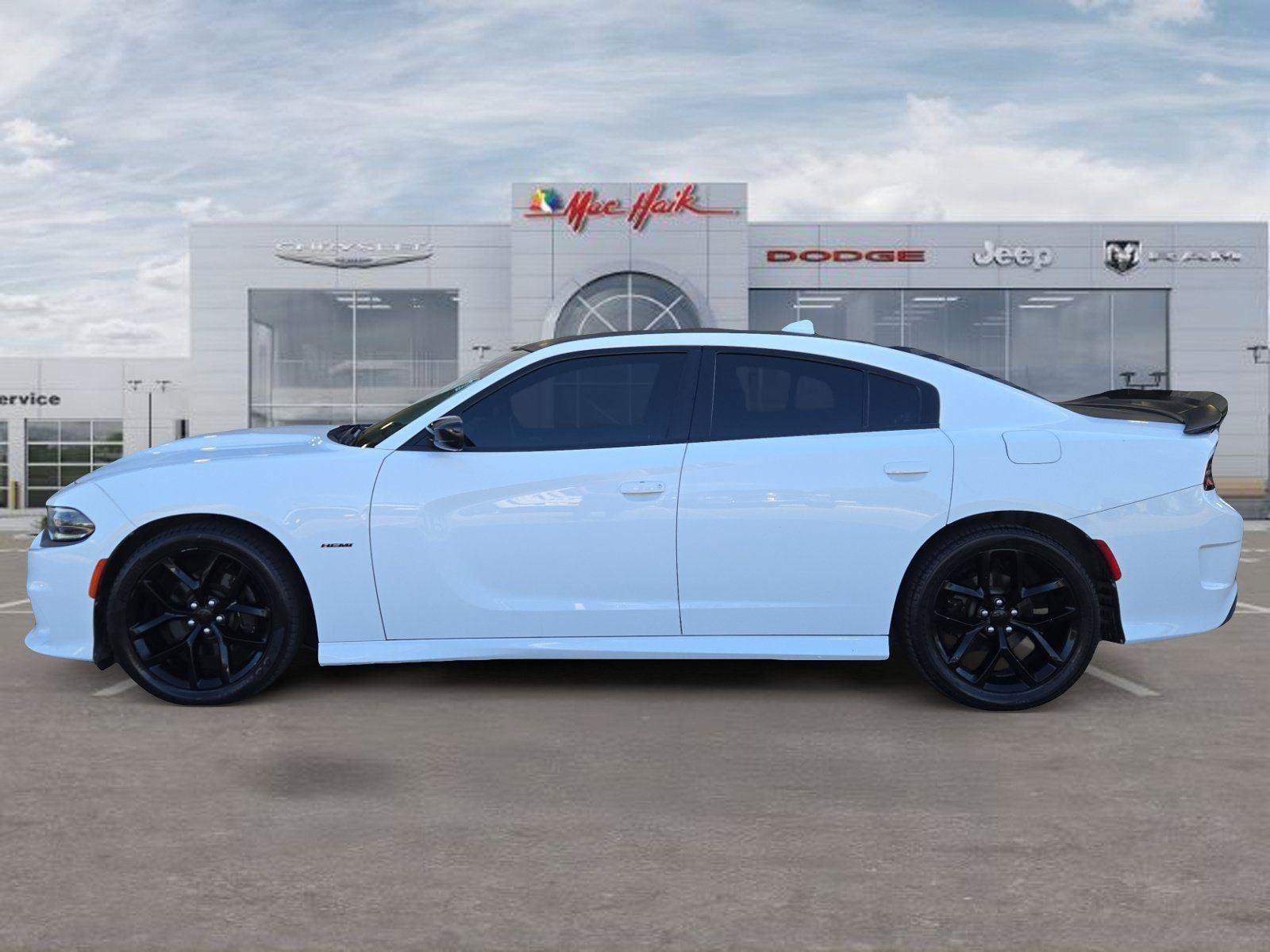 Used 2019 Dodge Charger R/T w/ Driver Confidence Group RWD image 2