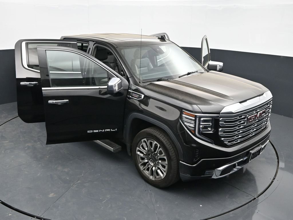 Used 2023 GMC Sierra 1500 Denali w/ Denali Reserve Package AWD/4WD image 49