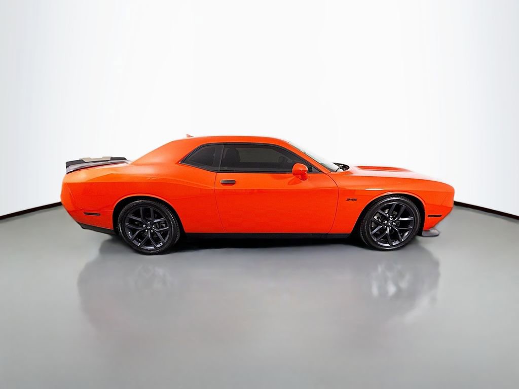 Used 2023 Dodge Challenger R/T w/ Plus Package image 8