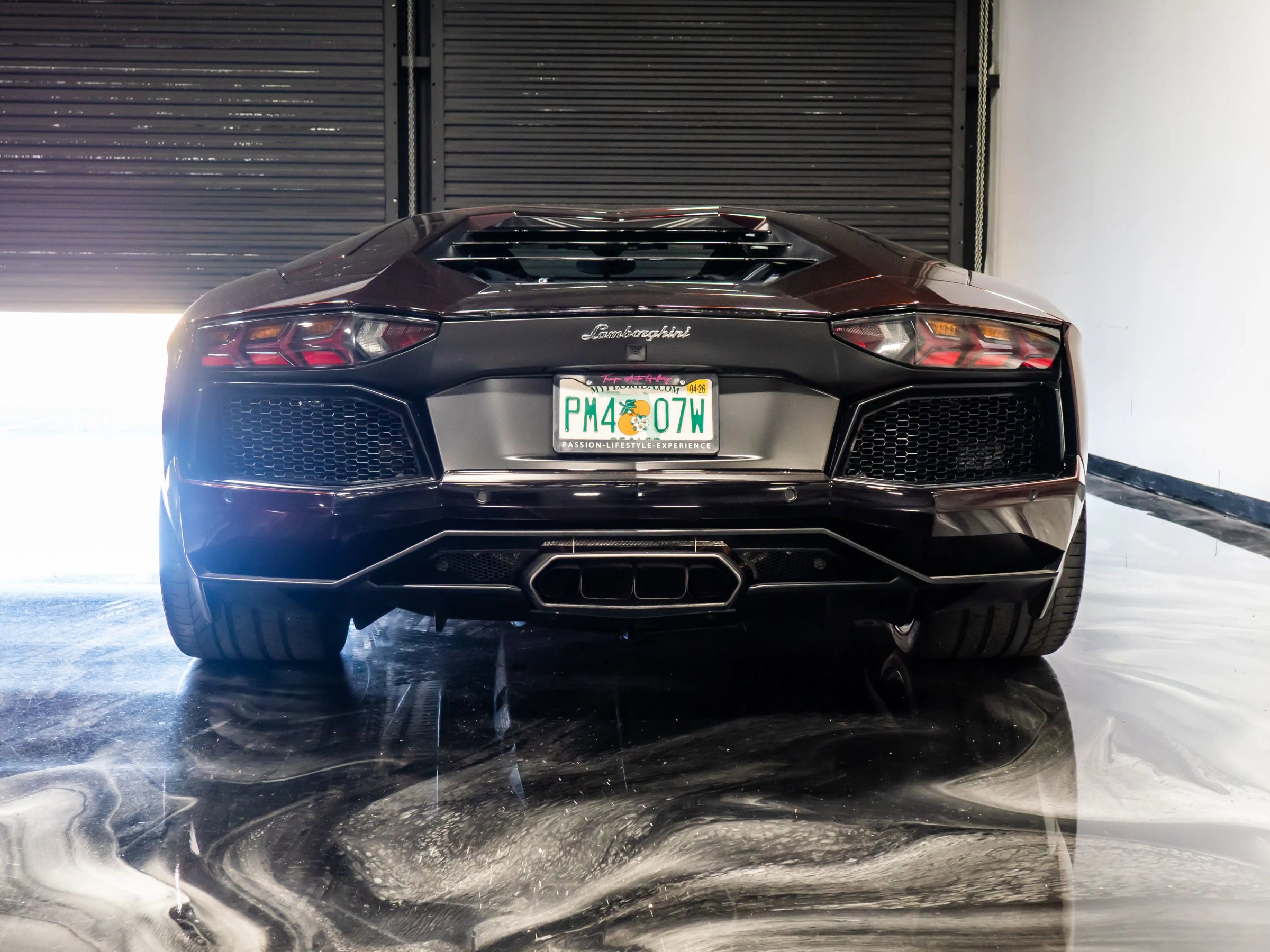 Used 2013 Lamborghini Aventador LP 700-4 image 7