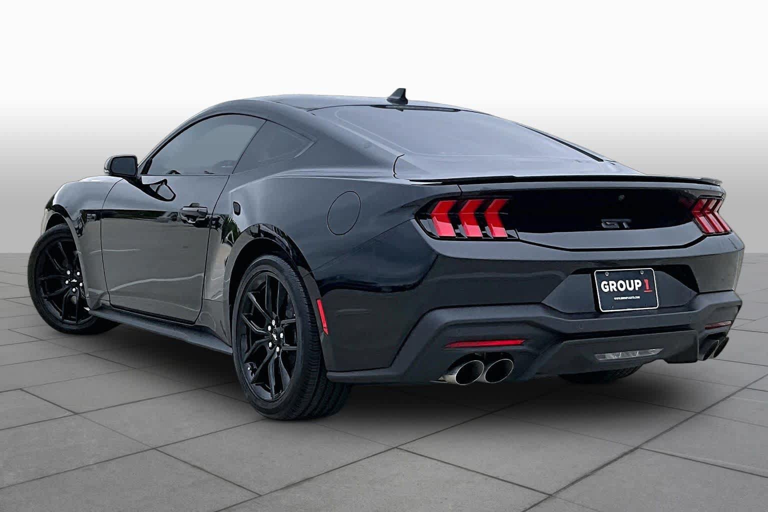 Used 2025 Ford Mustang GT Premium RWD image 10