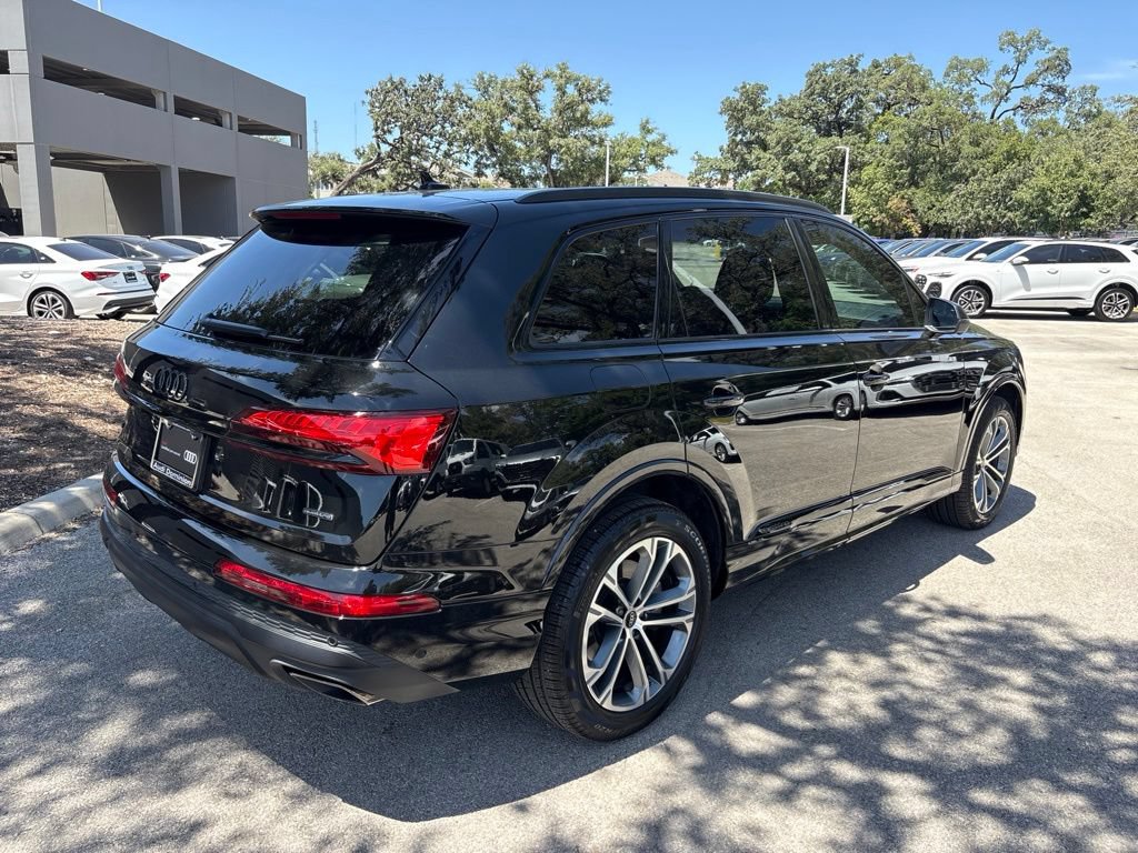 Certified 2026 Audi Q7 2.0T Premium w/ Convenience Plus Package AWD/4WD image 6