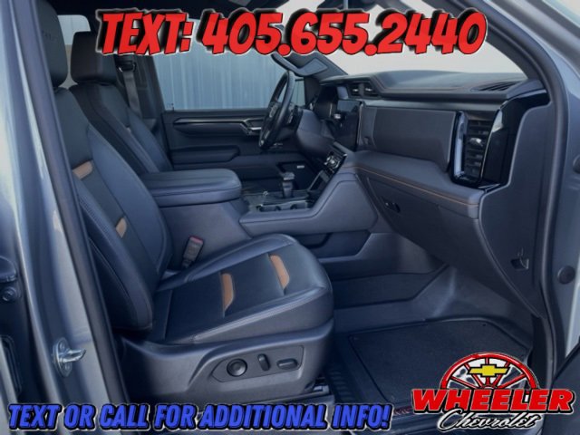 Used 2023 GMC Sierra 1500 AT4 w/ AT4 Premium Package image 12