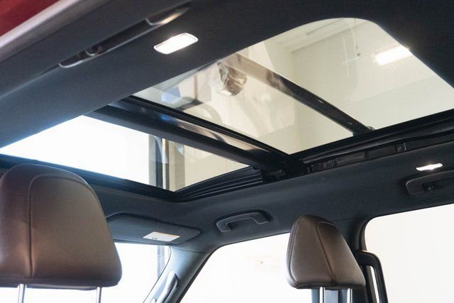 Used 2025 Nissan Armada Platinum image 29