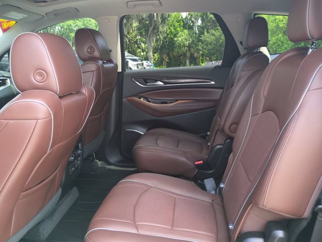 Used 2020 Buick Enclave Avenir w/ Avenir Technology Package FWD image 18