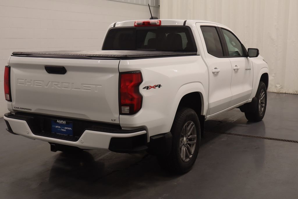 Used 2023 Chevrolet Colorado LT w/ LT Convenience Package II AWD/4WD image 9