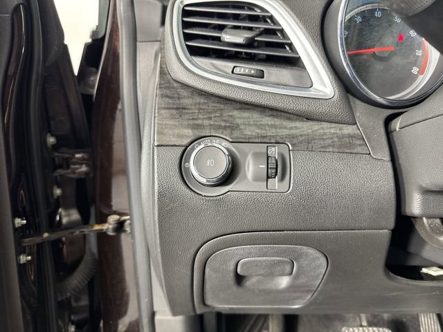 Used 2014 Buick Encore Convenience image 12