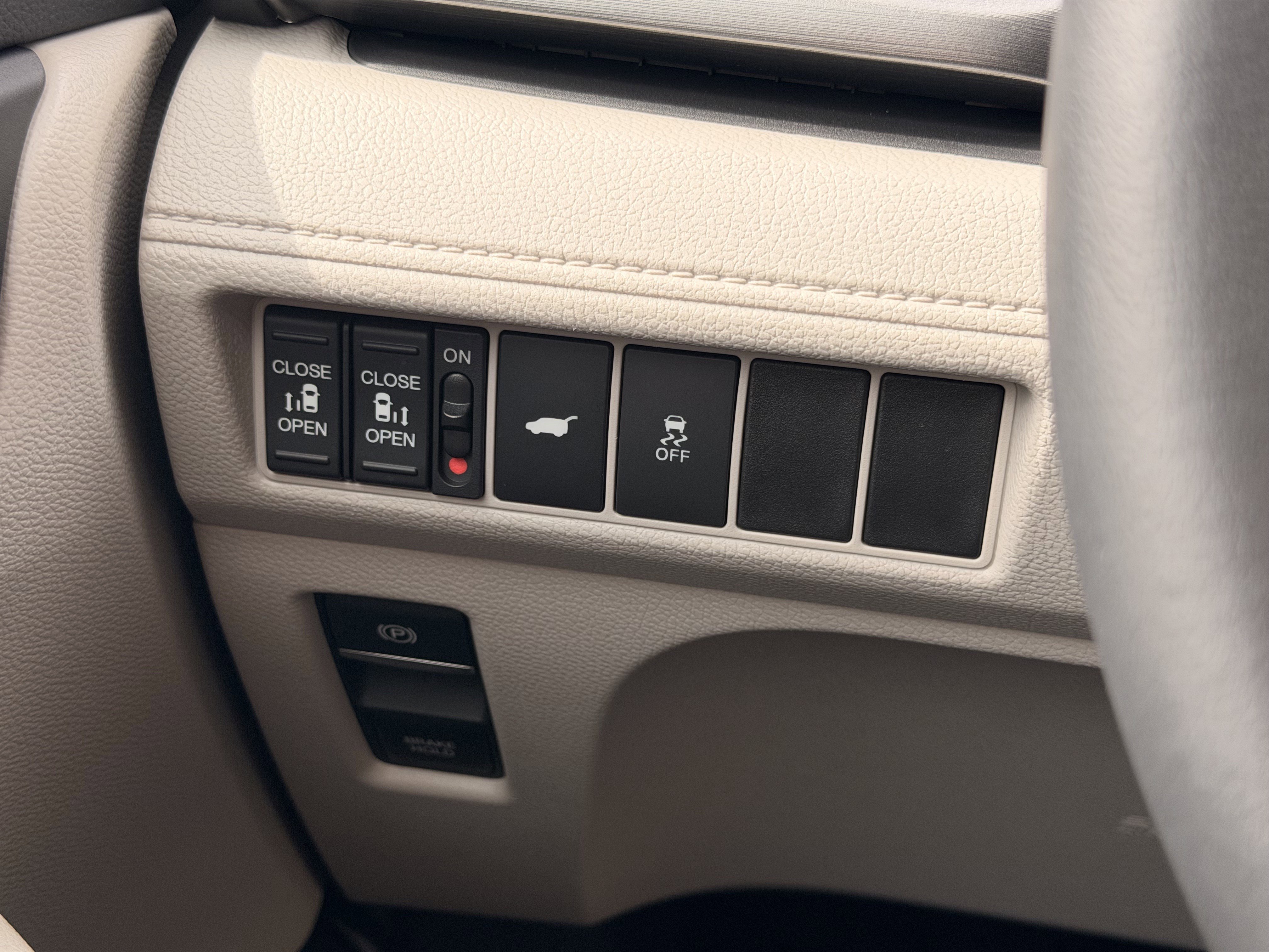 Certified 2026 Honda Odyssey EX-L image 22