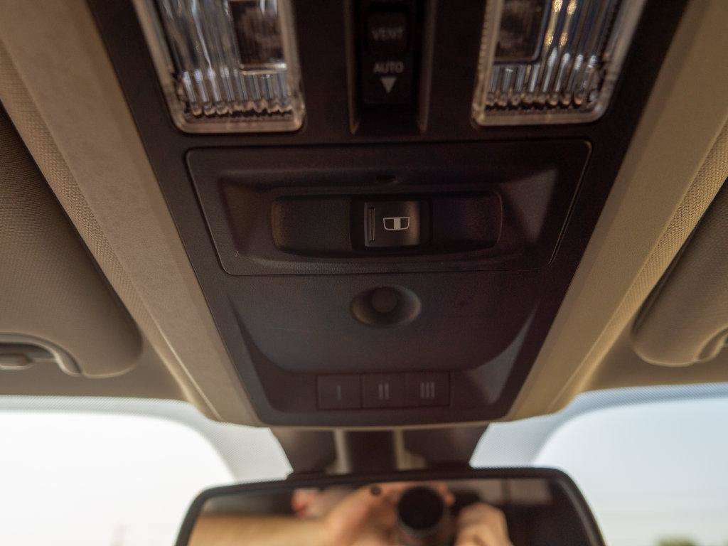 Used 2015 RAM 2500 Laramie w/ Convenience Group AWD/4WD image 34