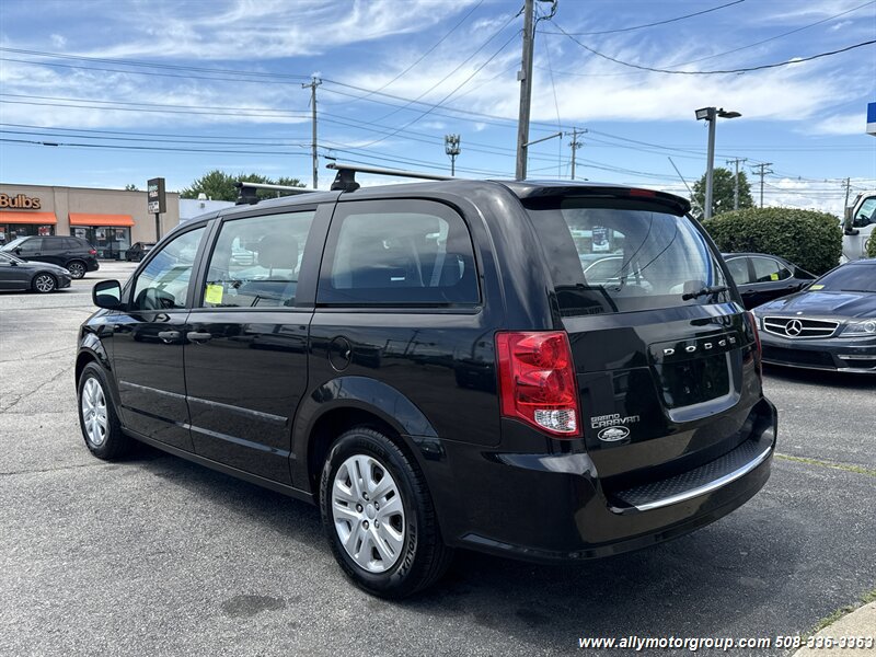 Used 2015 Dodge Grand Caravan American Value Package FWD image 7