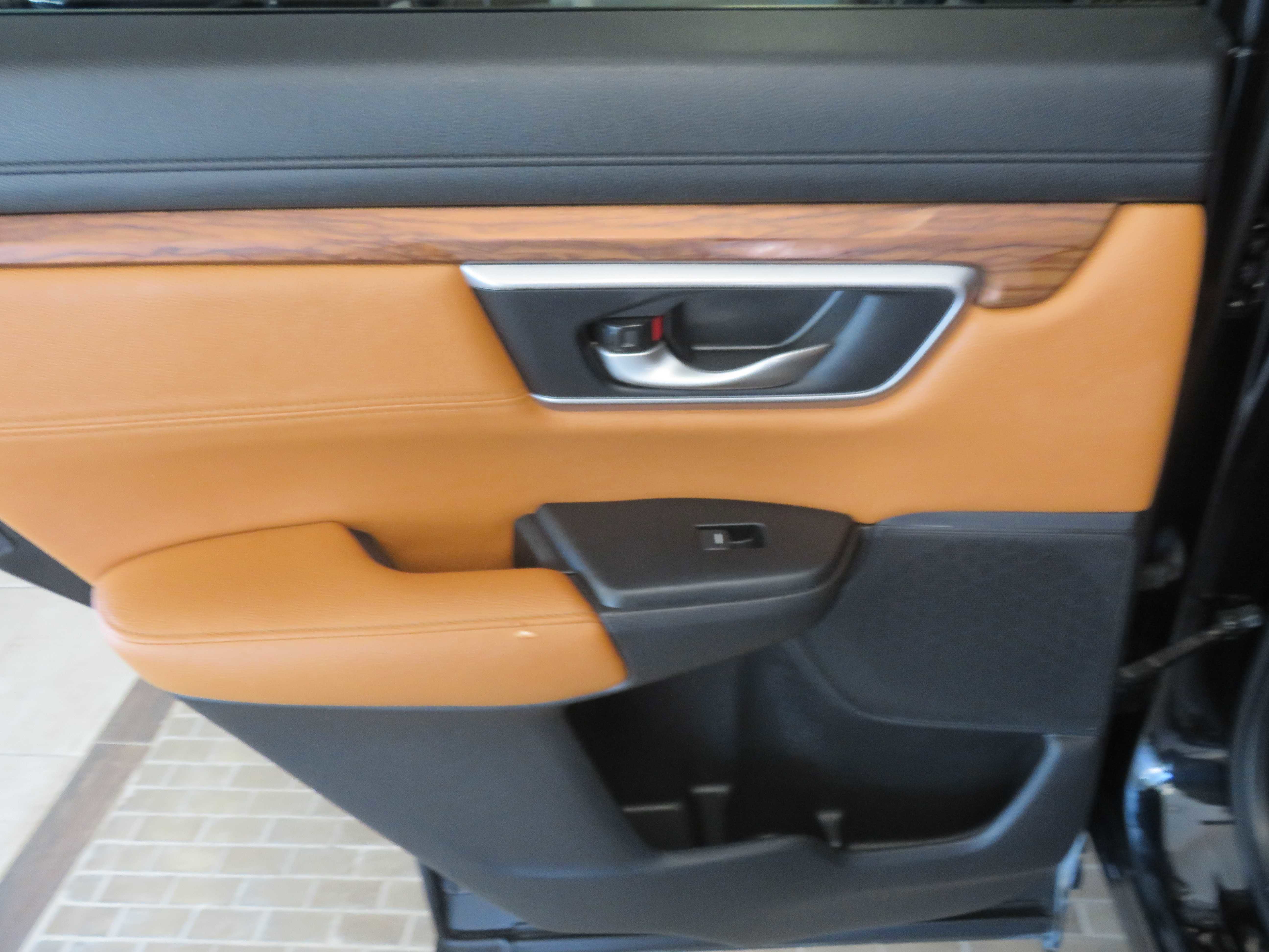 Used 2020 Honda CR-V EX image 18